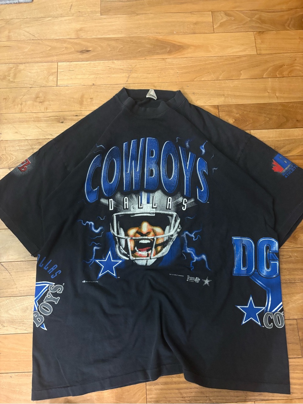 Insane bulletin vintage Dallas Cowboys Black Graphic Short-Sleeve Tee